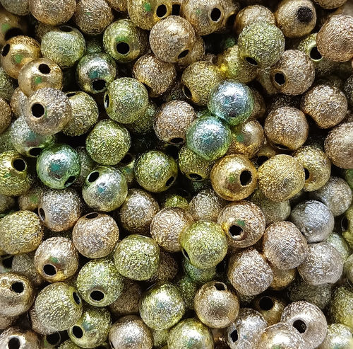Perles scintillantes dorées 6mm x40.