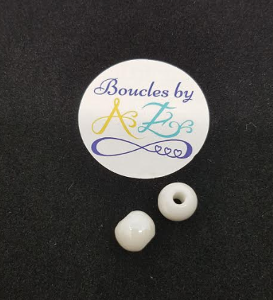Perles blanches en céramique 10mm x2.