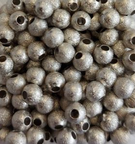 Perles scintillantes argentées (platine) 4mm x30.